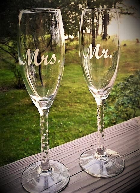 Wedding Champagne Flutes (Set of two) – Doolittle Custom Engraving LLC